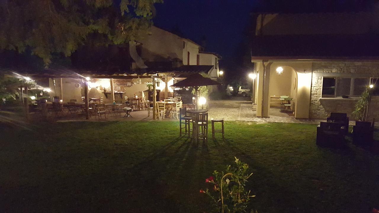 Locanda Montepaolo Dovadola ภายนอก รูปภาพ