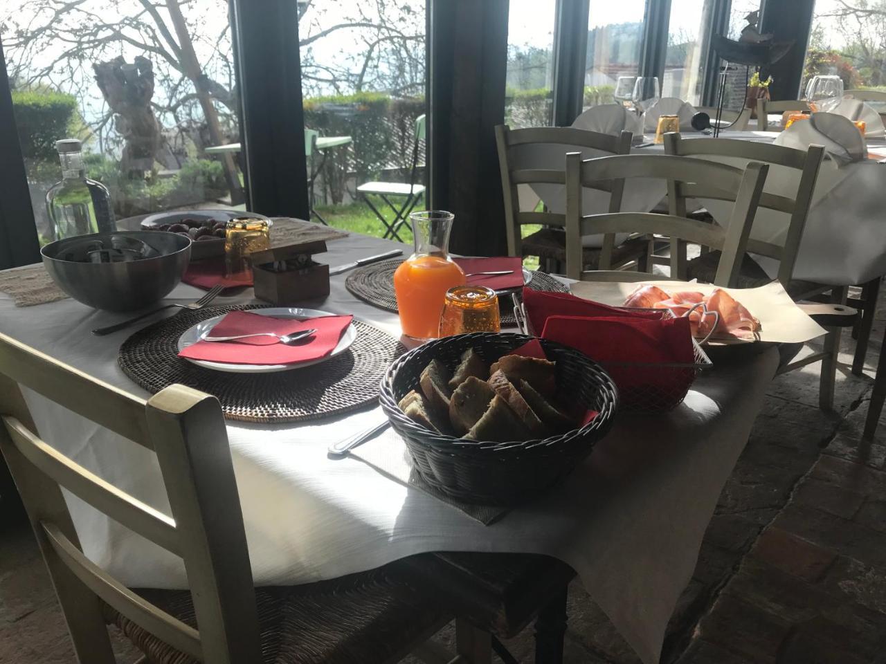 Locanda Montepaolo Dovadola ภายนอก รูปภาพ